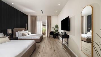 1 bedroom, minibar, desk, free WiFi