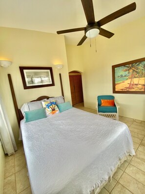 4 bedrooms, desk, iron/ironing board, free WiFi