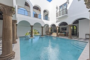 Indoor pool, outdoor pool