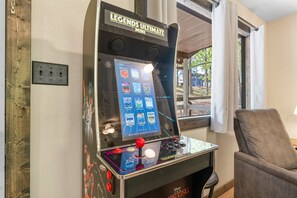 Interior - Family fun at Relaxation Retreat- Branson getaway! (Branson)