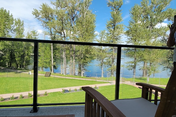 Deluxe-Einzelzimmer, 1Â King-Bett, Seeblick | Terrasse/Patio