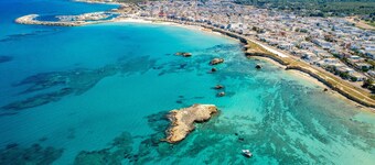 Villino Li Marangi by BarbarHouse