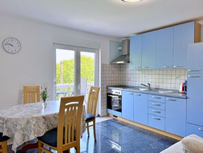 Fridge, oven, toaster