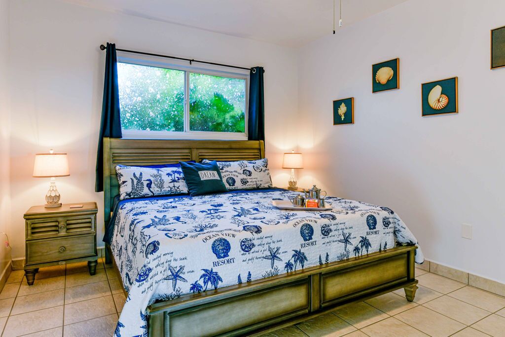 Villa Papaya: 2 King Br, Pool, Ac, Near Beach And Cruz Bay - Cruz Bay