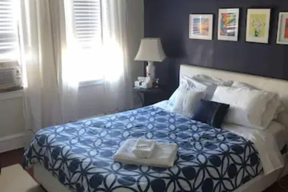Classic Apartment, 1 Queen Bed with Sofa bed, City View | 1 bedroom, iron/ironing board, free WiFi, bed sheets