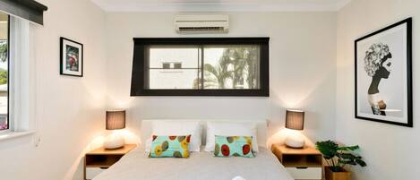 2 chambres, bureau, fer et planche à repasser, Wi-Fi gratuit