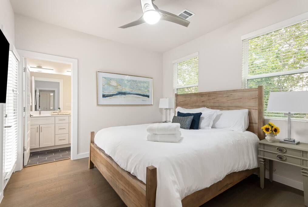 New! Modern Home in Montopolis-B