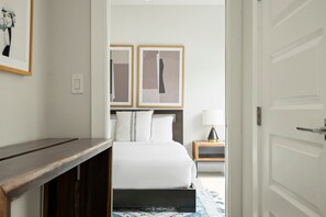 4 chambres, fer et planche à repasser, lit de bébé portatif, Wi-Fi