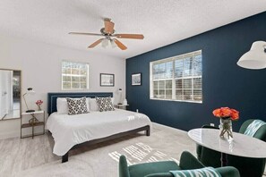 3 多间卧室、熨斗/熨衣板、旅行婴儿床、WiFi