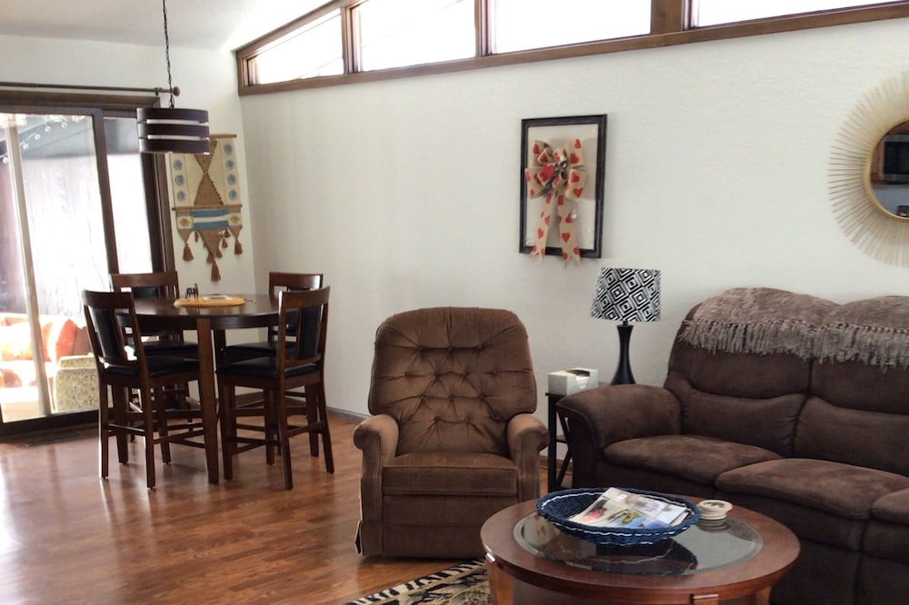 Fully furnished 3 bedroom ranch style home with large screened in porch w/garage