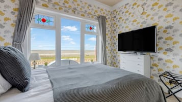 Casa, baño privado, vista al mar (Queens Crest) | 5 habitaciones