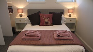 Superior Apartment, Private Bathroom | 1 bedroom - The Wee Bank House (Oban)