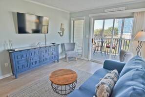 Smart TV, DVD player, books