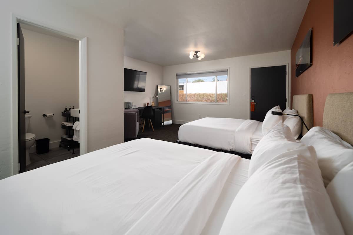 deluxe double room | premium bedding, pillow-top beds, desk, laptop workspace