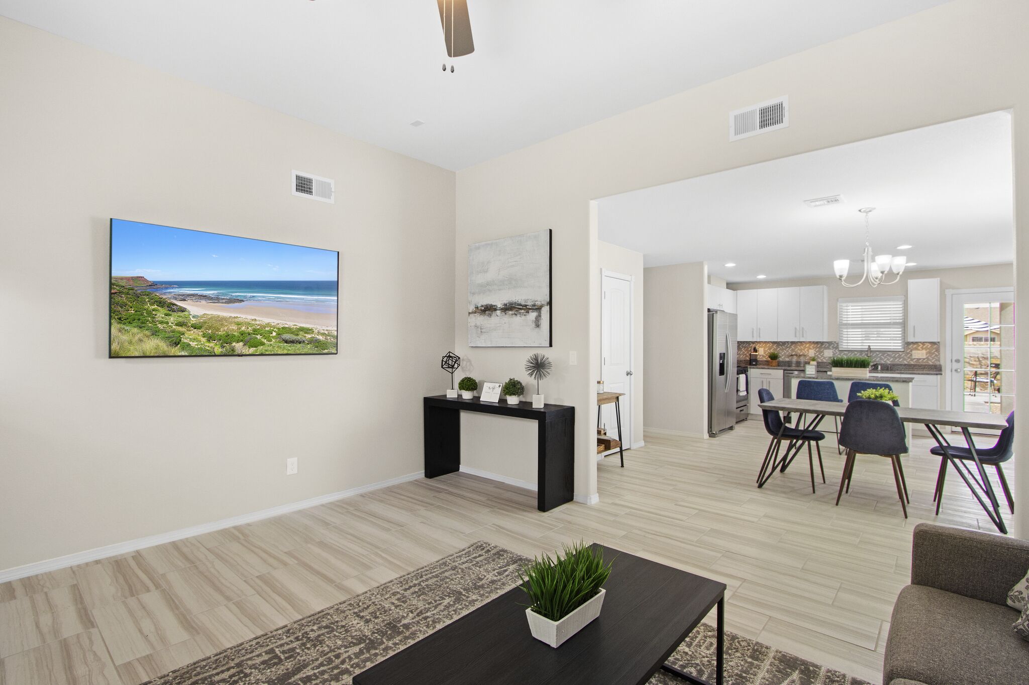 Lemington Place- 4br 2bath close to Amazon and I10