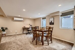 Interior - Relaxing Downtown Castle Rock guest suite. (Castle Rock)