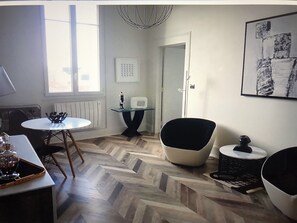 Interior - Superb apartment, city center, near park, spa, shops (Vichy)