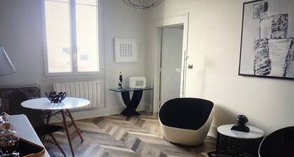 Superbe appartement, centre ville, proche parc, établissement thermal, commerces