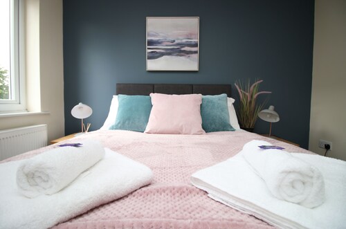 Alicia's Way by Tŷ SA