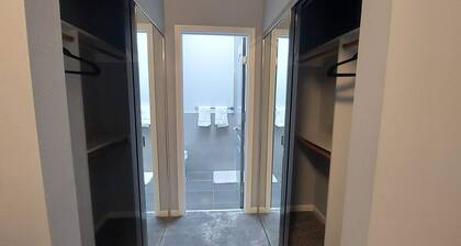 Spacious 3 bdrm, 8 beds, 2 baths w/ full kitchen