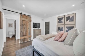 4 bedrooms, iron/ironing board, travel crib, WiFi