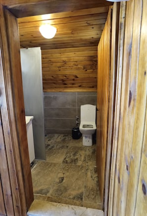 Bathroom - Ayvalık Sural Çiftliği Since 1899 (Ayvalik)