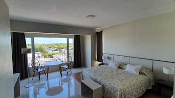 Superior Studio | Premium bedding, minibar, in-room safe, free WiFi