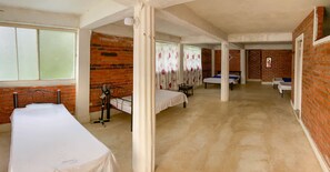Habitación familiar | Wifi gratis y ropa de cama