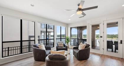 Family Lake Retreat Hot Tub, Game Room & Lake Access
