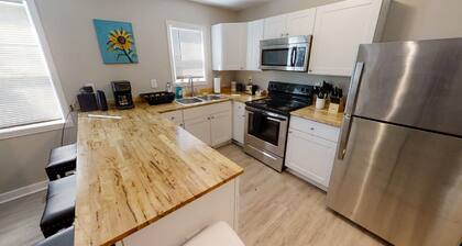 The Chalet / Trendy • Cozy • Contemporary • Urban