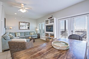 Smart-TV, DVD-Player, Stereoanlage