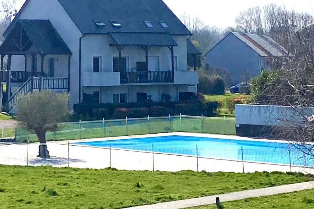 Made in Normandy at the gates of Honfleur with swimming pool