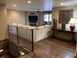 Smart TV, fireplace, table tennis, books