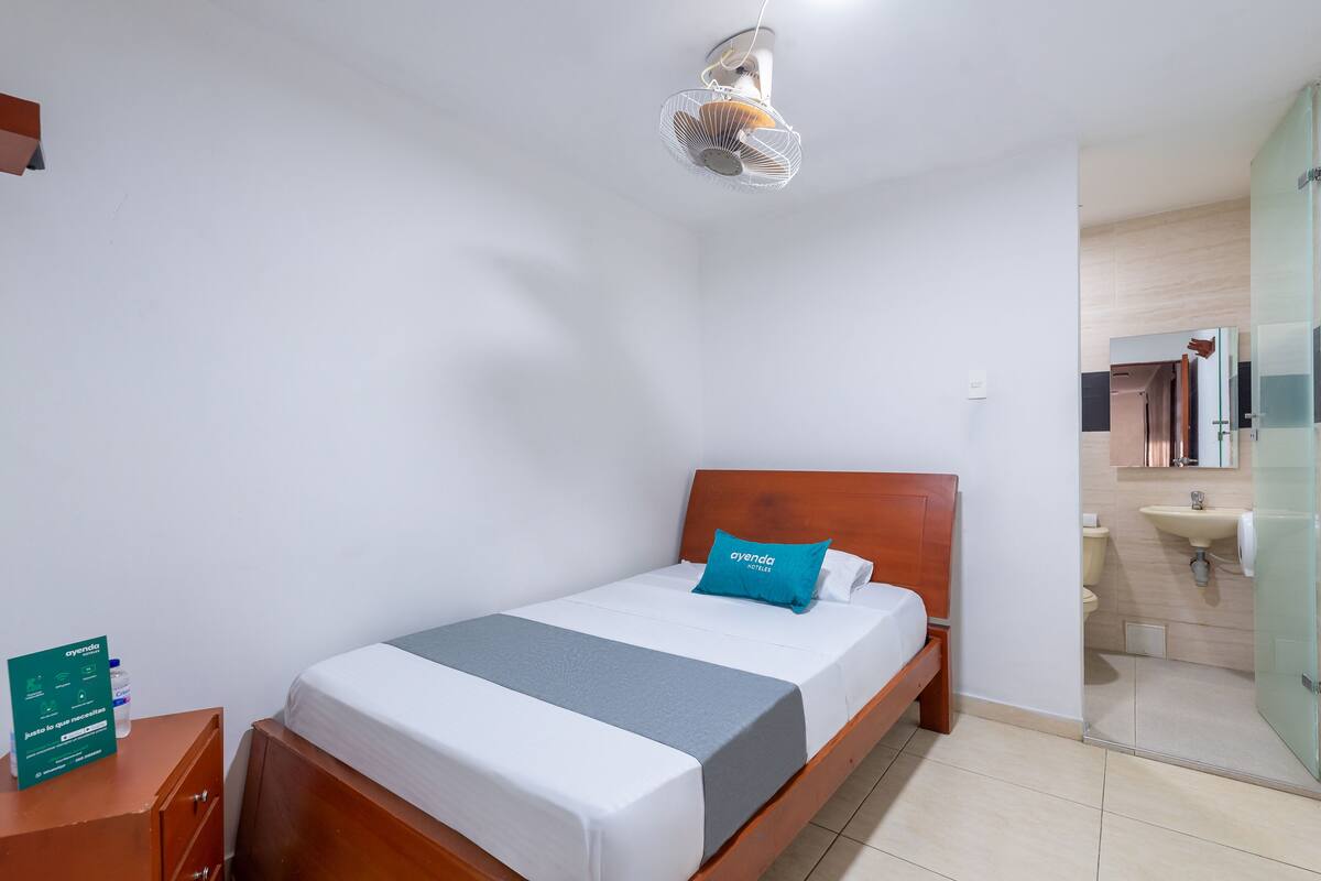 Ropa de cama hipoalergénica, wifi gratis, ropa de cama