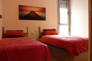 2 soverom, strykejern/-brett, wi-fi (inkludert) og sengetøy