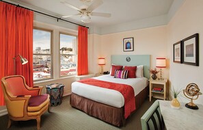 City Room | Iron/ironing board, free WiFi, bed sheets - Hotel Carlton (San Francisco)