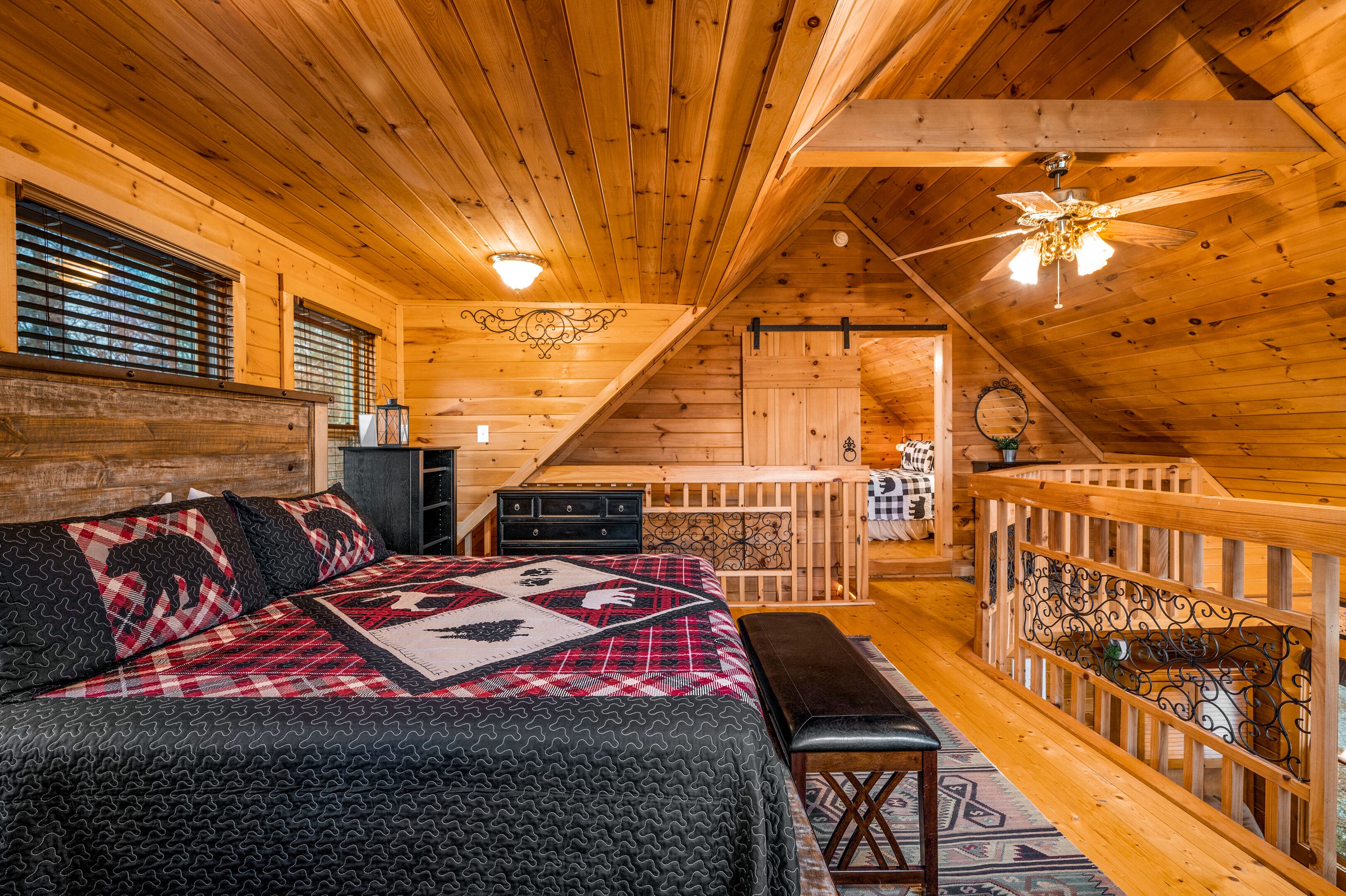3 bedrooms, desk, free WiFi, bed sheets
