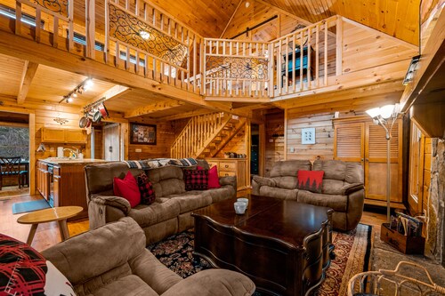 Fast Wifi Secluded Cabin Near Douglas Lake