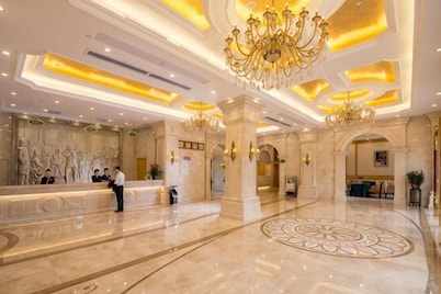 Vienna International Hotel (Beihai Hepu Hesi Shougang Branch)