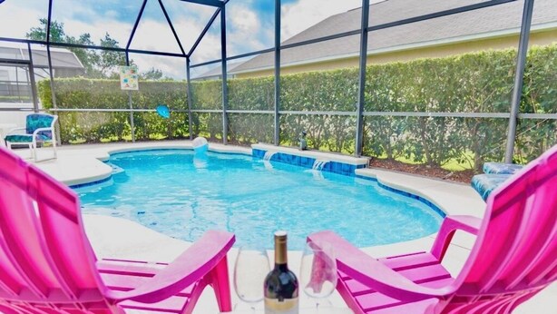 Unclassified image, 1 of 50, button - Ref 400. Lake Berkley. Villa with own pool. Near Disney (Kissimmee)