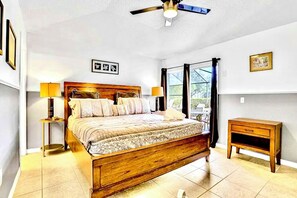 4 habitaciones, tabla de planchar con plancha, wifi y ropa de cama 