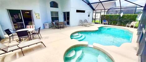 Una piscina climatizada