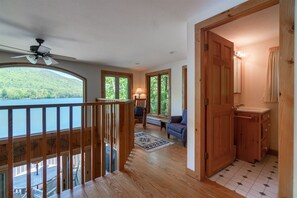 5 bedrooms, internet - Moose Pond Retreat: Serene Lakeside Sanctuary with Private Dock (Bridgton)