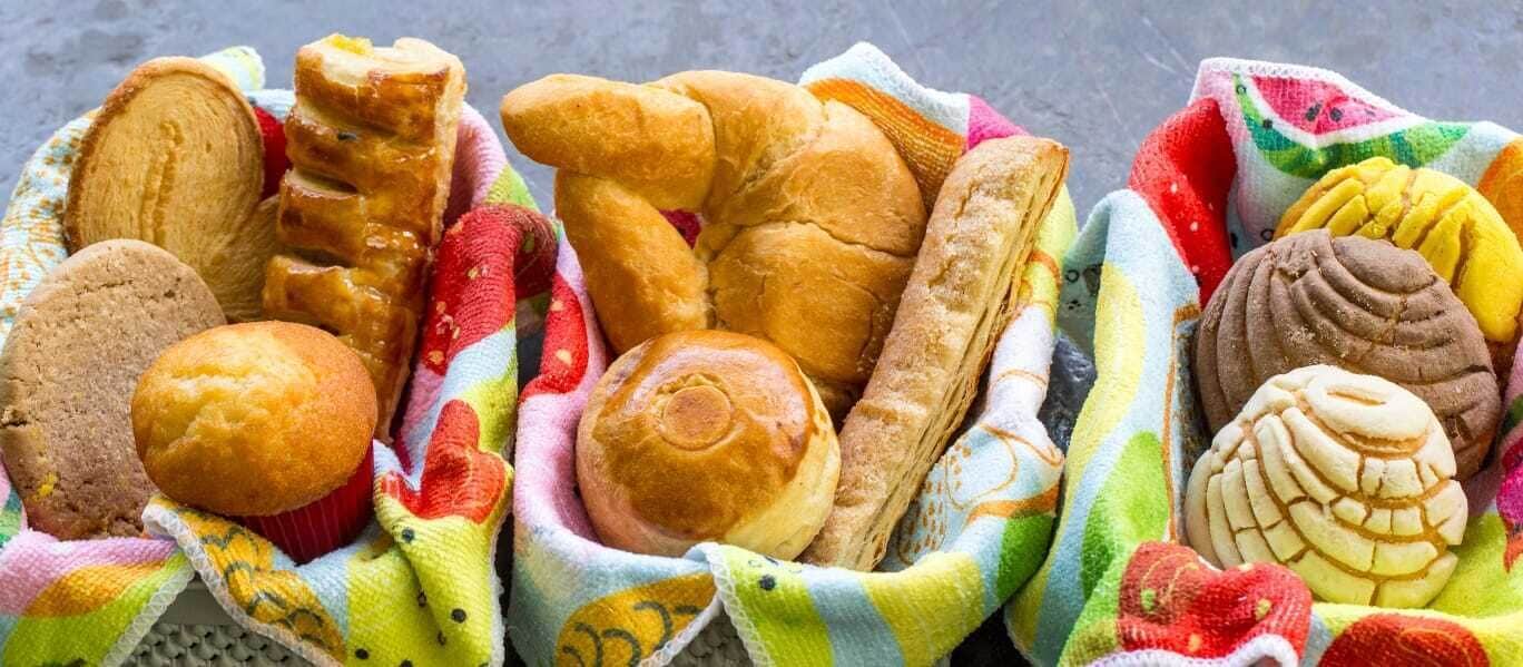 daily cooked-to-order breakfast for a fee