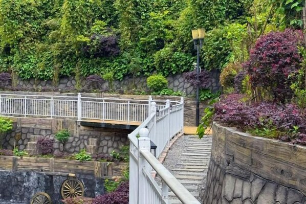 Exterior - Yajia Hotel (Kaiyang)