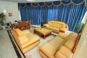 Living area - Shangjing Theme Hotel (Huzhou)