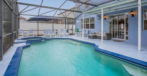 5 Bedroom Villa l 10 min to Disney l Themed Rooms