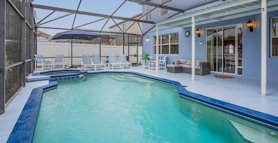 5 Bedroom Villa l 10 min to Disney l Themed Rooms