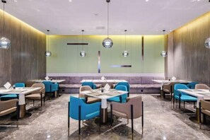 Restaurant - Rezen Sunshine Hotel (Gongren Cultural Palace) (Jincheng)