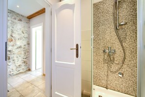 Shower - Villa Kate (Kvarner - Čižići) (Čižići)